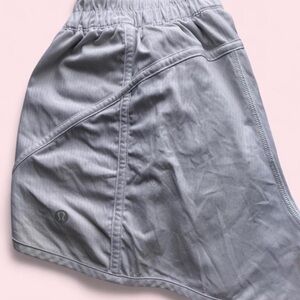lululemon white Hotty Hot Low-Rise Lined Shorts